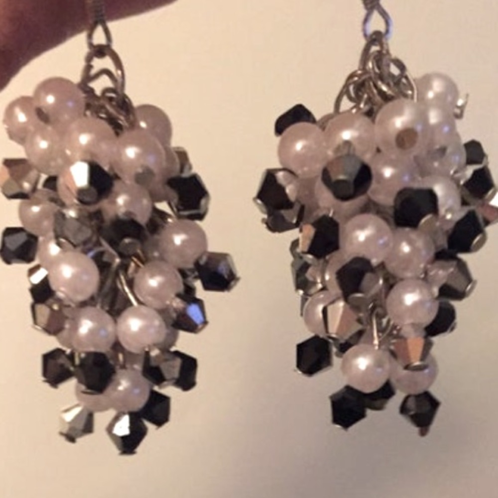 Pearl Drop Earrings with onyx & silver bicones